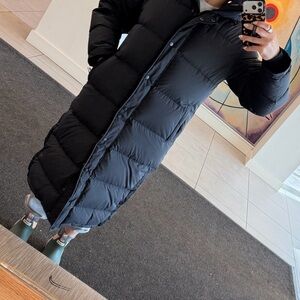 Women's Quince Black Puffer Coat size M